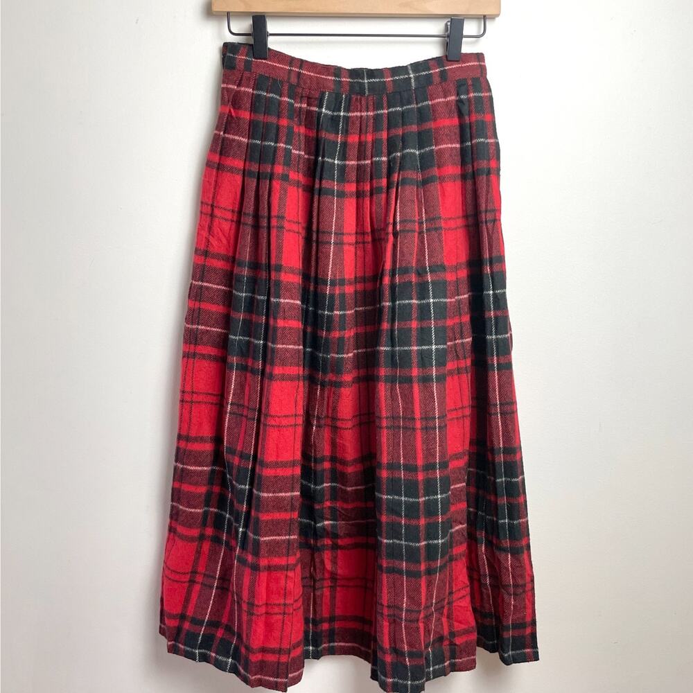 Vintage 80s 90s‎ Pleated Red Plaid Wool Midi Academia Preppy Old Money Classic